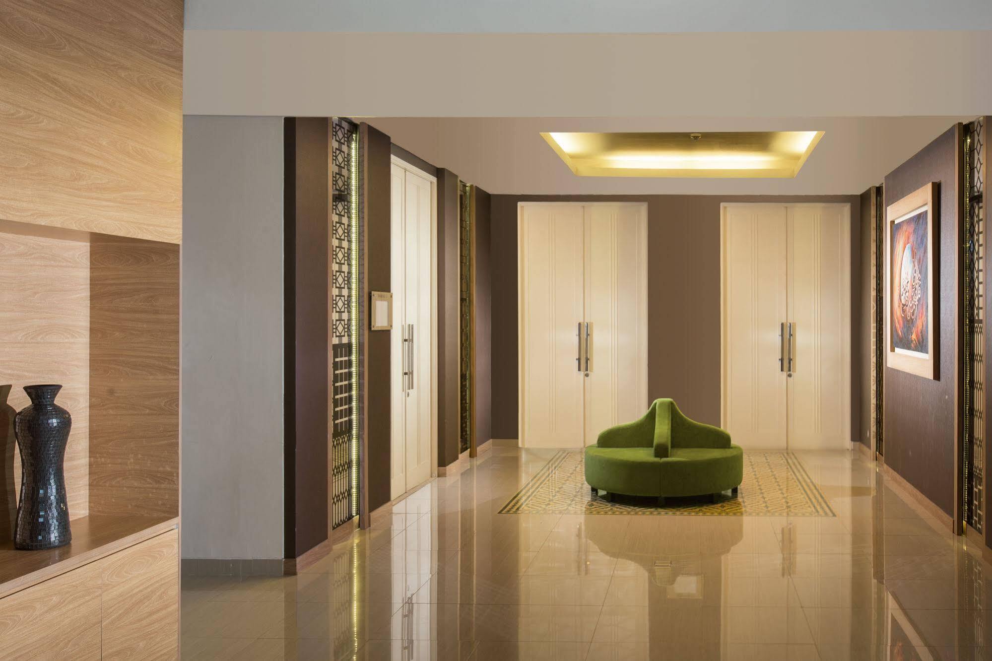 Khas Tugu Hotel Yogyakarta Extérieur photo